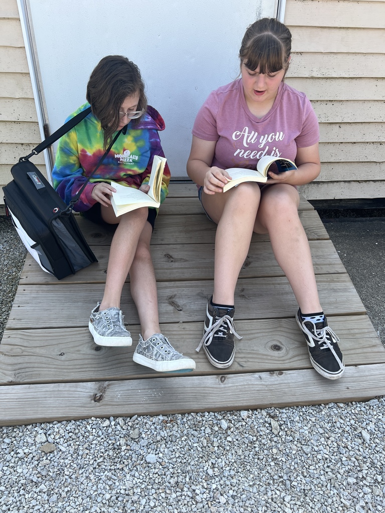 students reading
